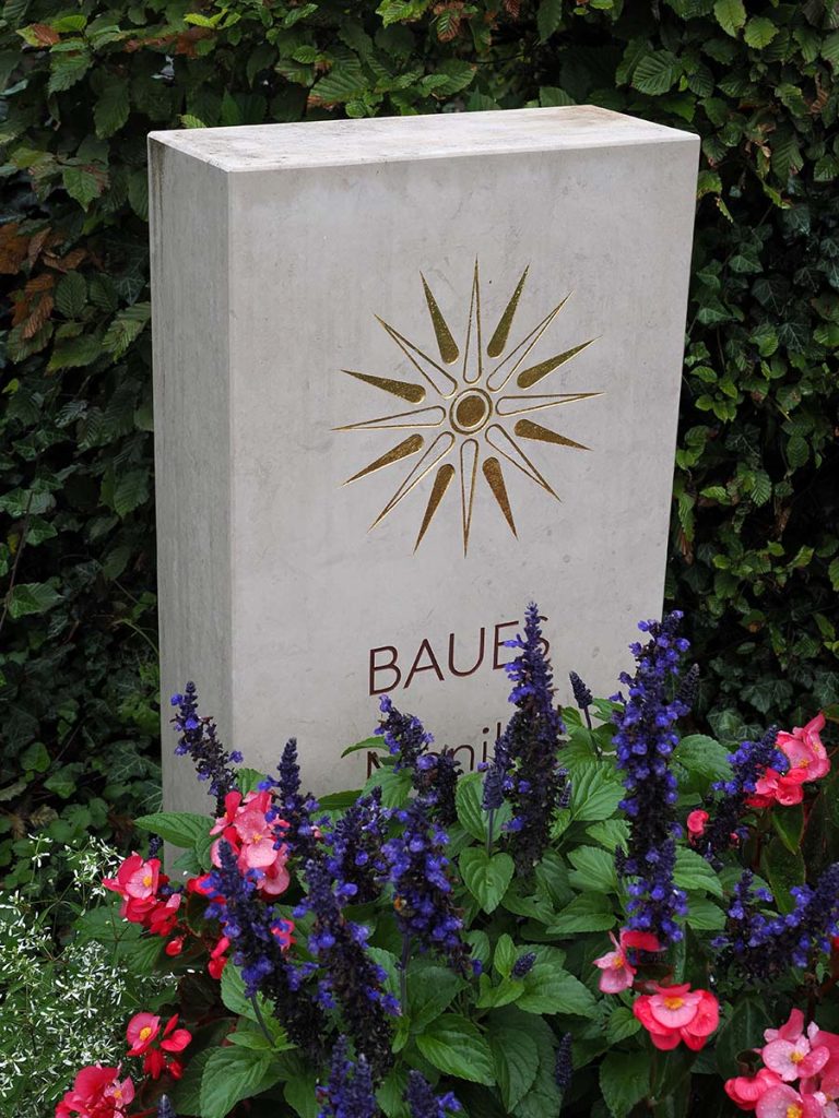 Urnenanlage Baues